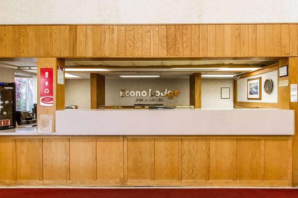 Rodeway Inn Bloomington Interior foto