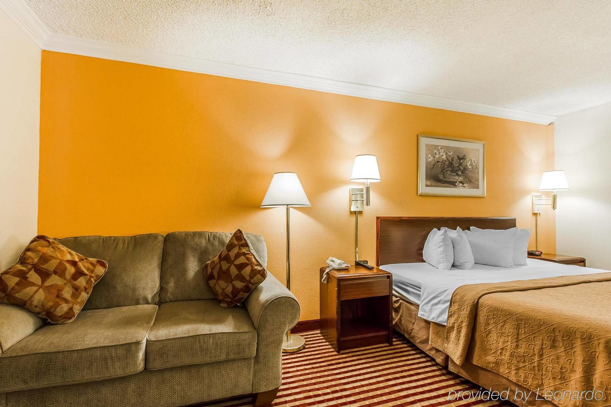 Rodeway Inn Bloomington Exterior foto